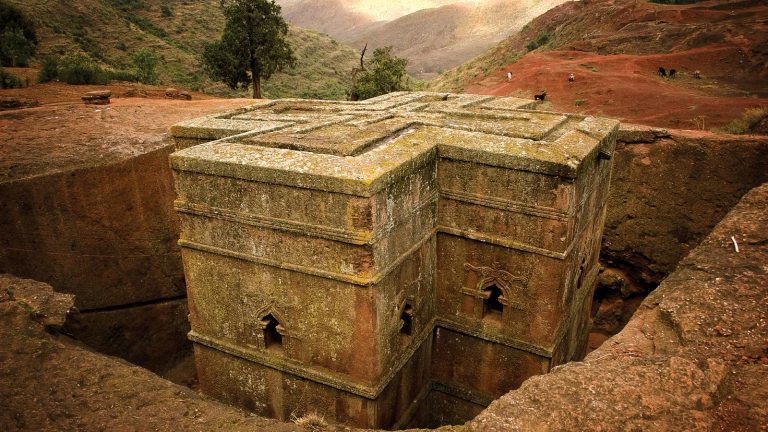 traveljunkies Äthiopien Kloster National Geographic Gruppenreise Abenteuerreise Rundreise